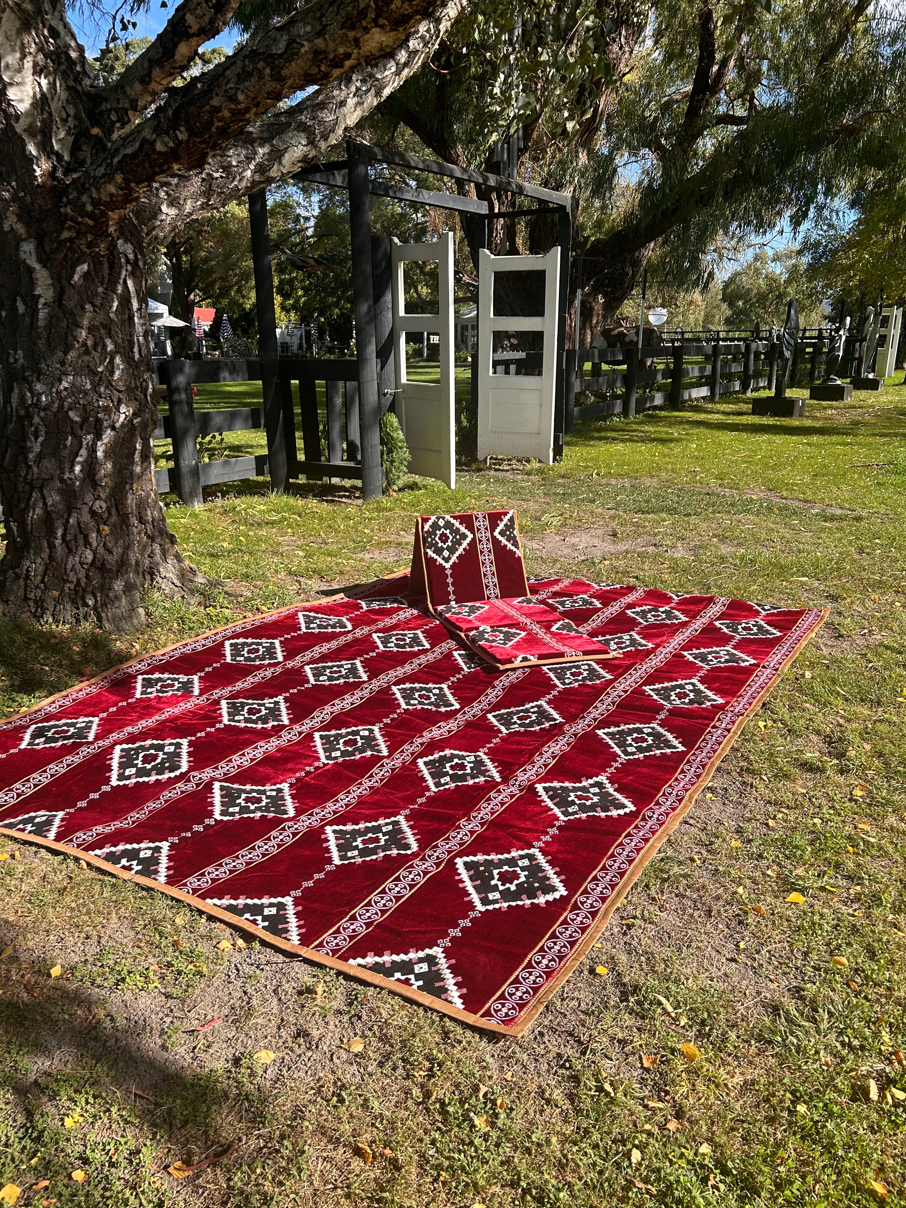 SARA  2 x 3m Picnic Rug