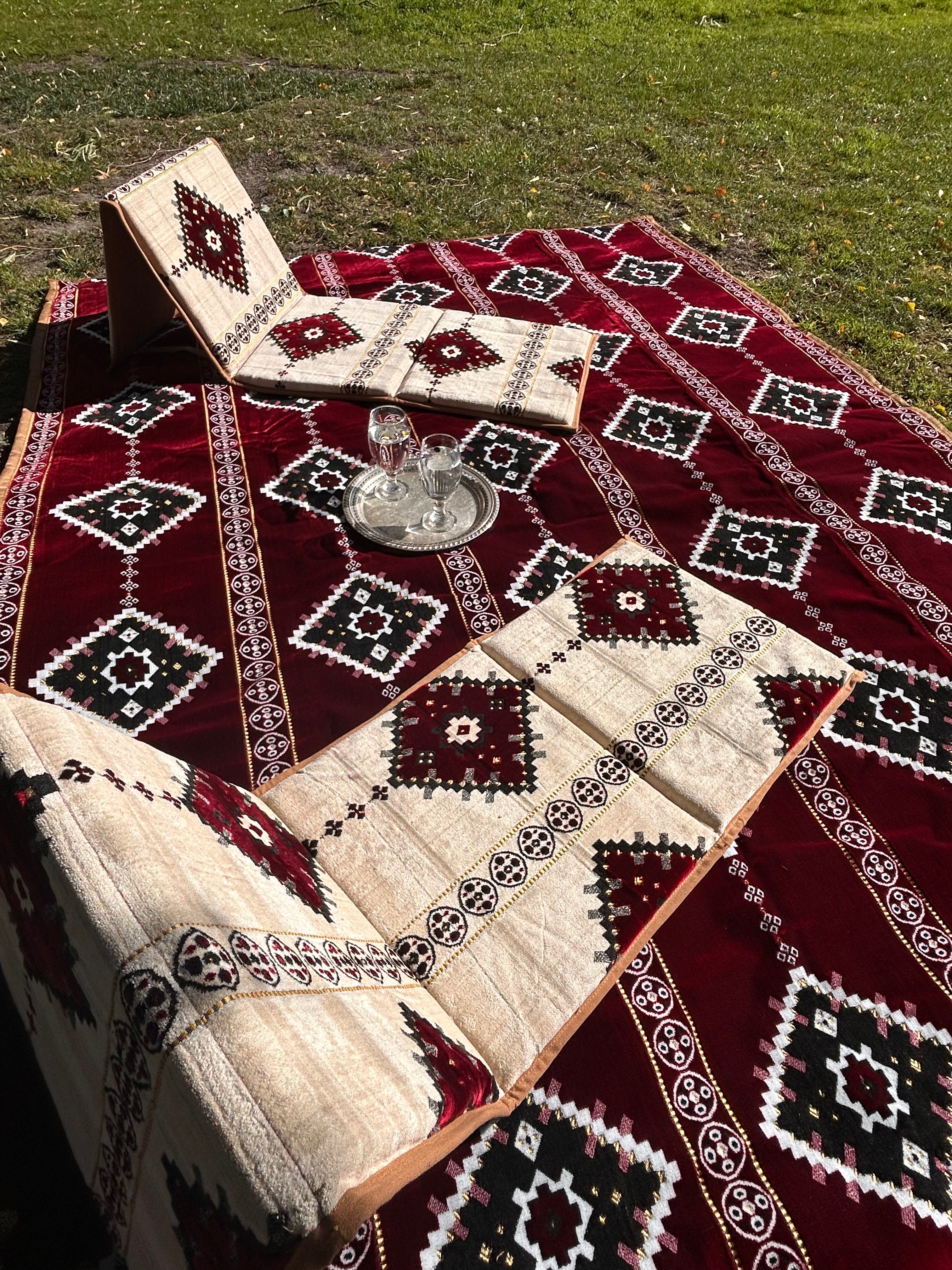 SARA  2 x 3m Picnic Rug